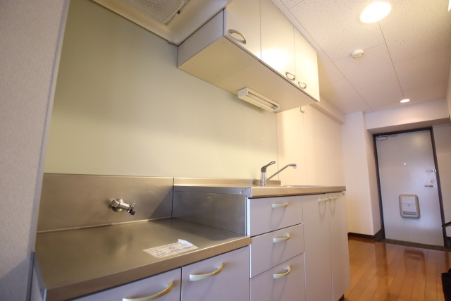 キッチン　別室の参考写真です。※現況優先