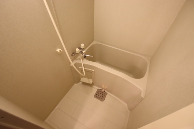 バス・シャワールーム　別室の参考写真です。※現況優先