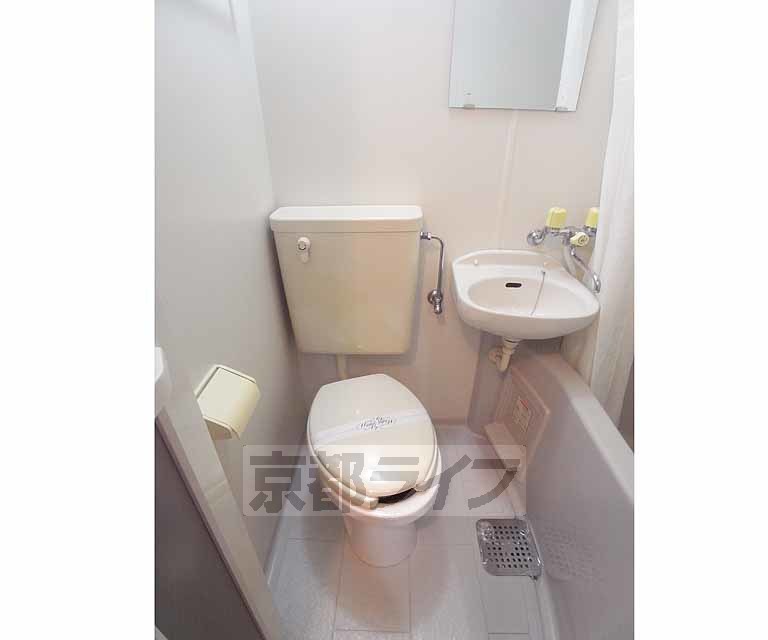 トイレ　すっきりとしたトイレです。