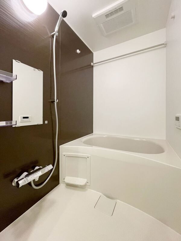 バス・シャワールーム　☆ゆったりくつろげるお風呂☆