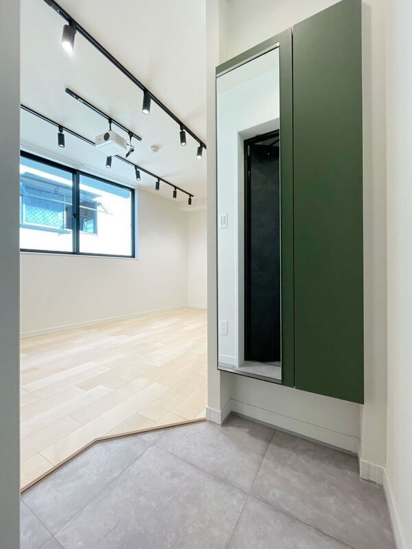 玄関　☆広々とした玄関☆