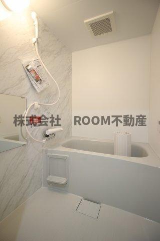 バス・シャワールーム　お風呂です