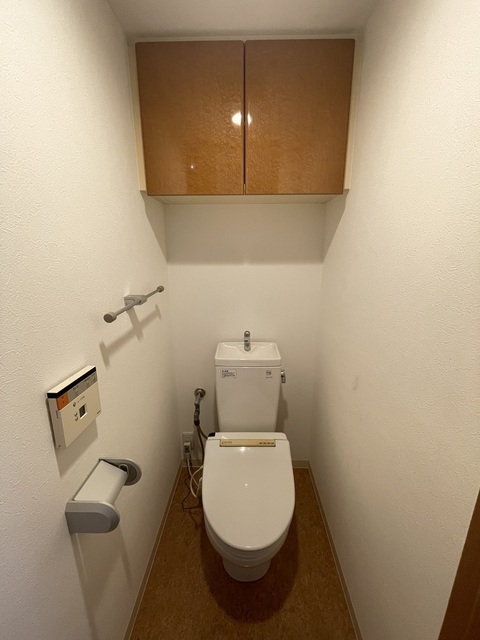 トイレ　温水洗浄便座付き※前回募集時の写真です