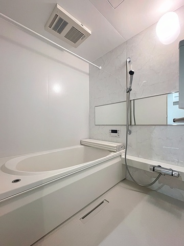 バス・シャワールーム