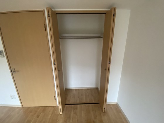 収納　※別部屋の写真です