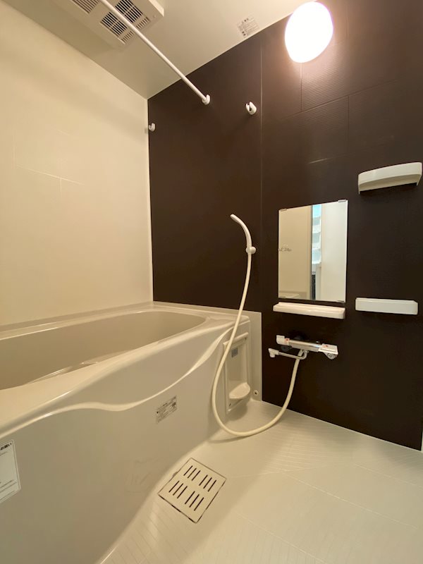 バス・シャワールーム　※別号室の写真です