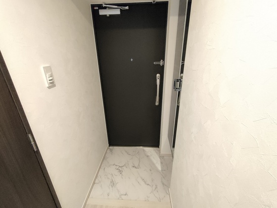 玄関　※別部屋の写真です
