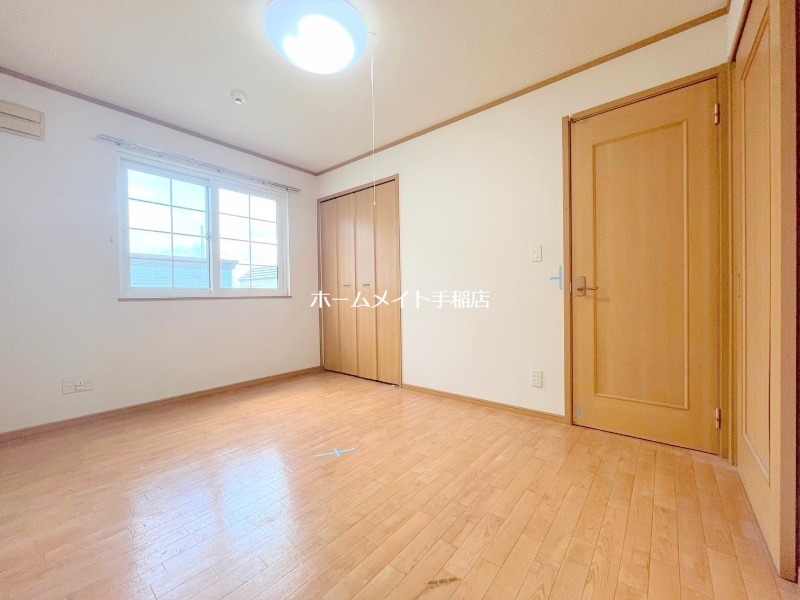 その他部屋・スペース　明るい洋室、寝室にどうぞ♪