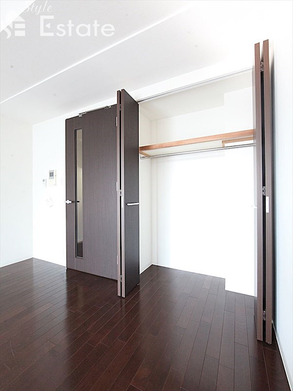 収納　クローゼット