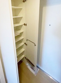 玄関　☆広々とした玄関☆