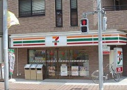 コンビニ　セブン-イレブン 世田谷太子堂２丁目店（コンビニ）まで530m