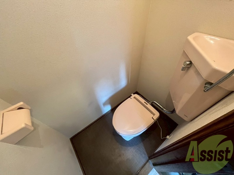 トイレ　嬉しいバストイレ別です！安心して使用できます。