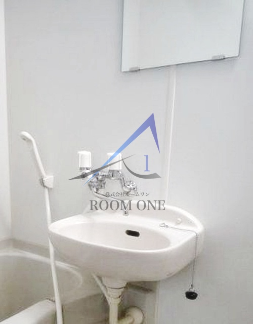 洗面設備　洗面台です。