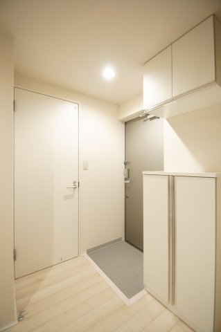 玄関　「b’CASA森下」