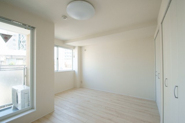 居室・リビング　「b’CASA森下」