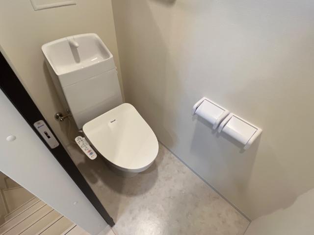 トイレ　シャワー付トイレ