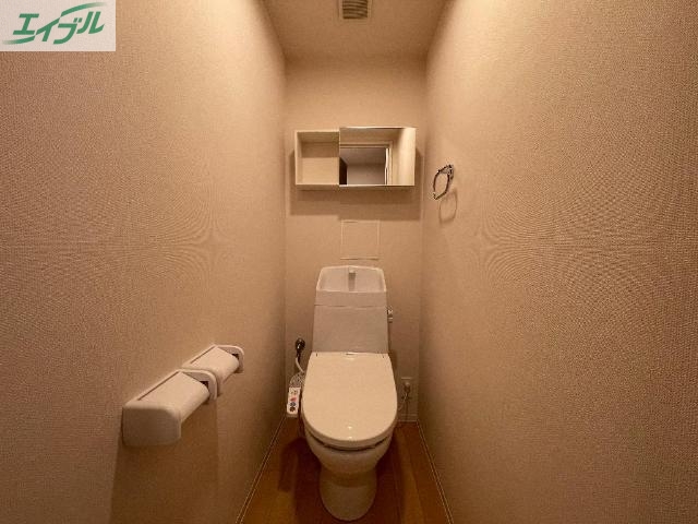 トイレ　シャワー付トイレ