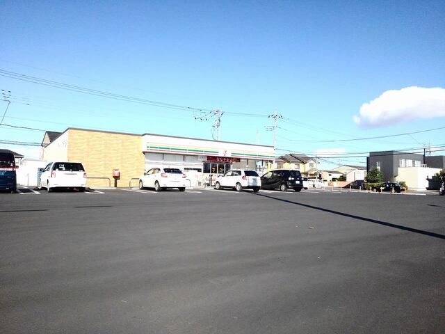 コンビニ　セブンイレブン 佐野高萩町店（コンビニ）まで350m