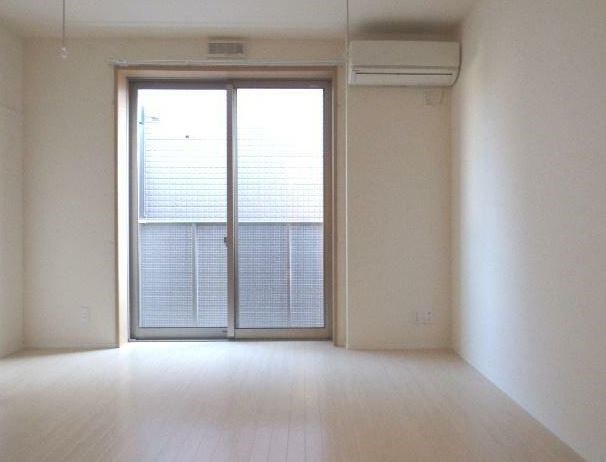 居室・リビング　別室参考写真