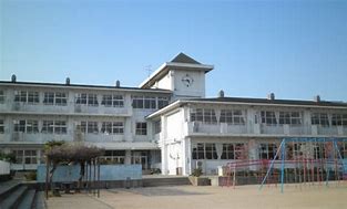 小学校　加西市立北条東小学校（小学校）まで1900m