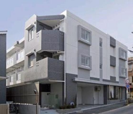 建物外観　シックなデザインの外観・閑静な住宅街