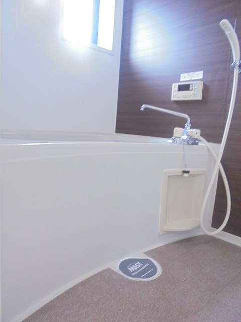 バス・シャワールーム　写真は102号室です(参考)