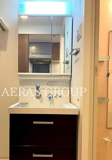 洗面設備　同仕様