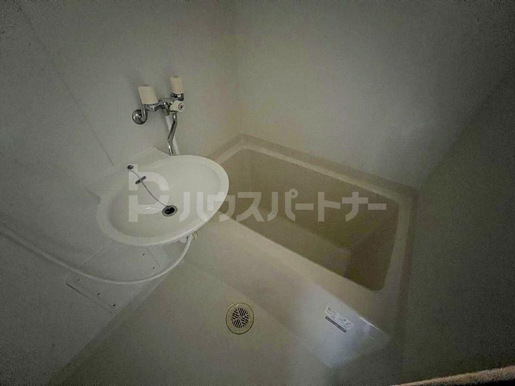 バス・シャワールーム　洗面