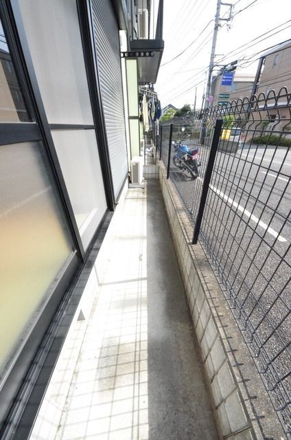 バルコニー　☆二部屋にまたがるゆったりバルコニー☆