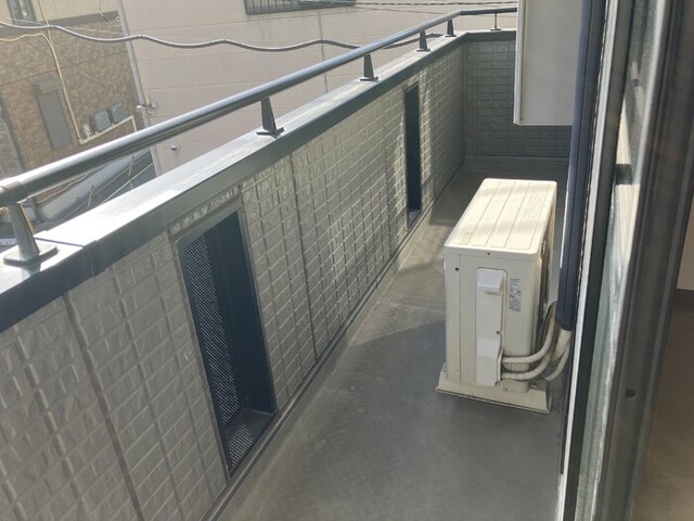 バルコニー　バルコニー