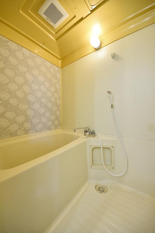 バス・シャワールーム　バス