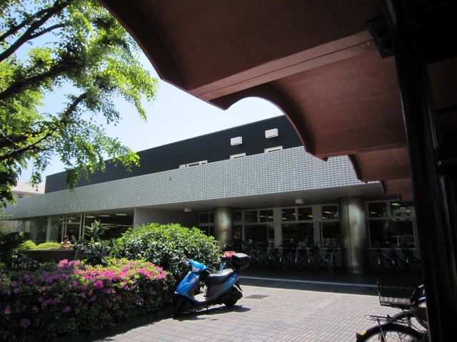 図書館　図書館（図書館）まで788m