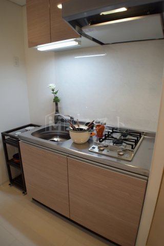 キッチン　モデルルーム写真