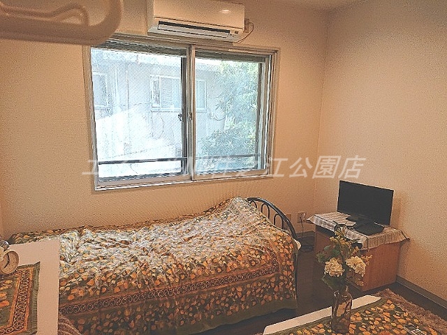 居室・リビング　モデルルーム撮影※実際は家具・家電無し