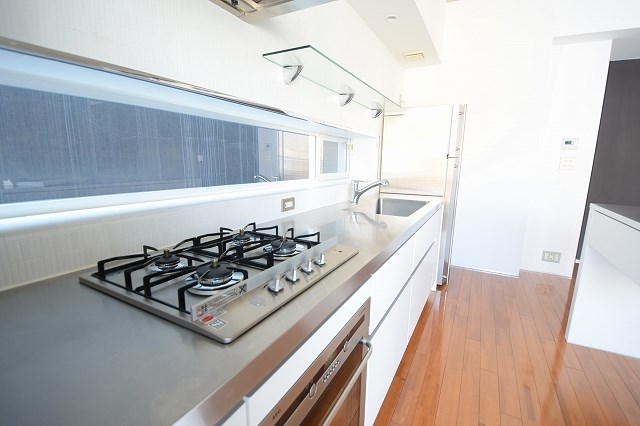キッチン　キッチン