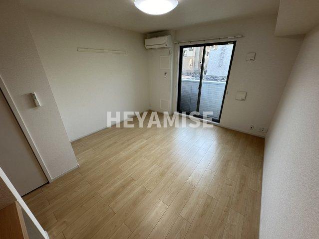 居室・リビング　※別号室写真(現状優先)