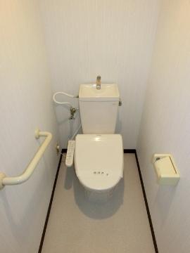 トイレ　トイレ