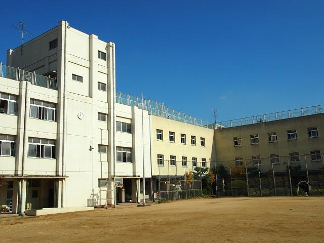 小学校　北田辺小学校（小学校）まで613m