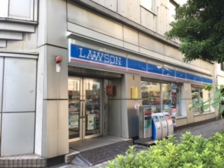 コンビニ　ローソン 日本橋蛎殻町店（コンビニ）まで81m
