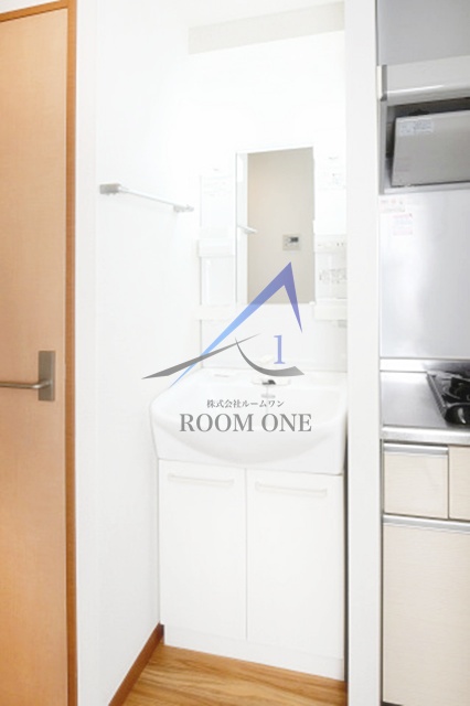 洗面設備　独立洗面台です。