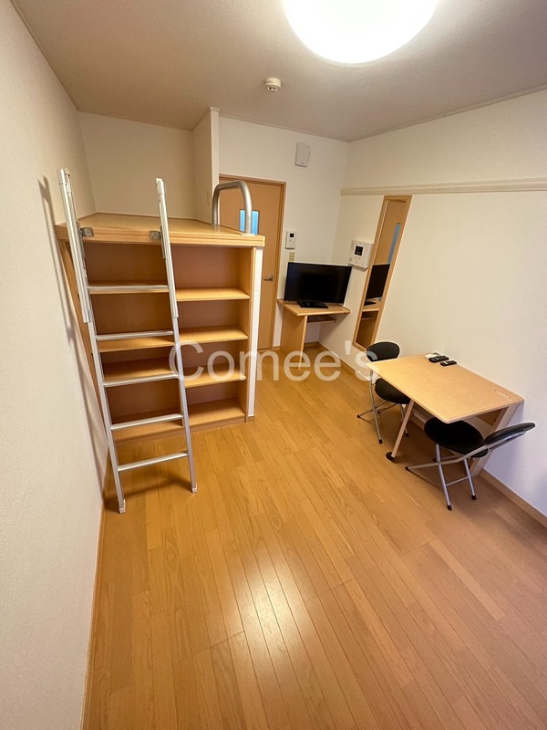 居室・リビング　リビング