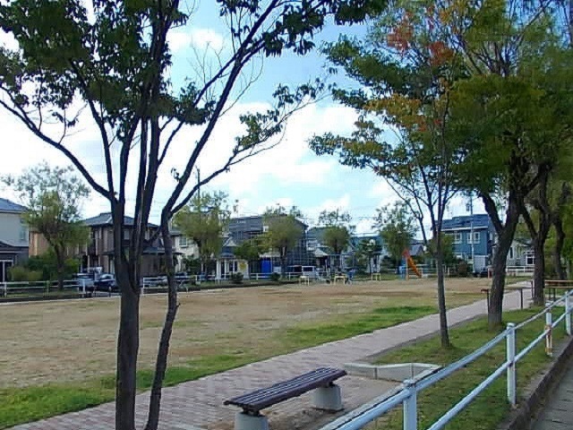 公園　飯島東第三街区公園（公園）まで450m