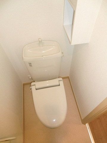 トイレ　温便座です