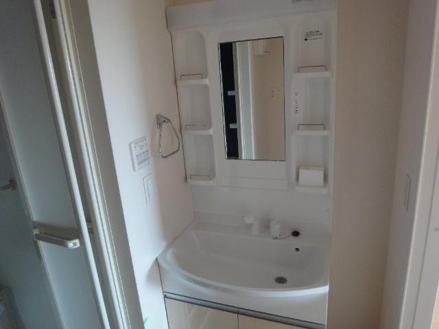 洗面設備　洗髪洗面化粧台