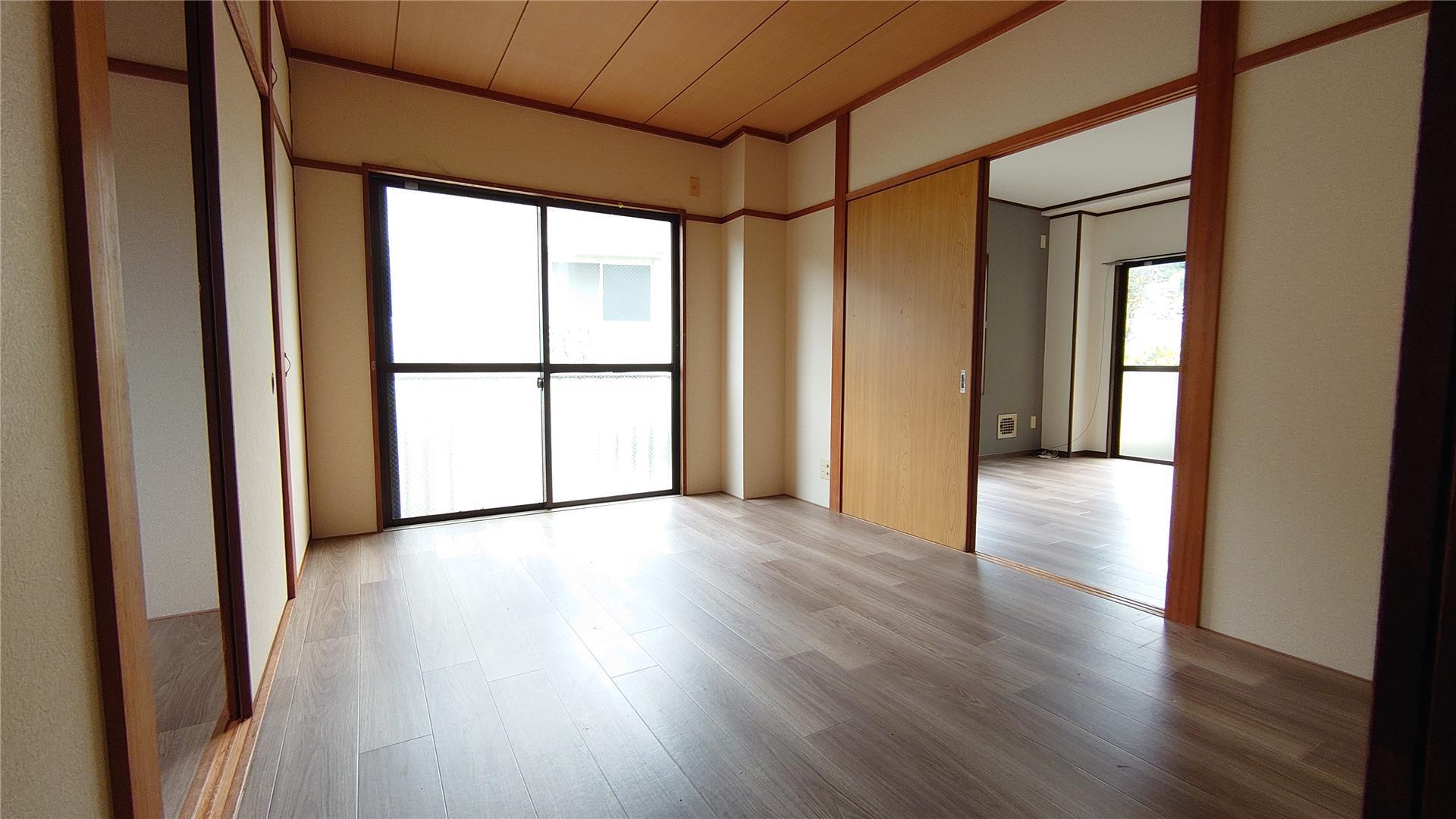 その他部屋・スペース　大きな窓のある洋室6帖♪