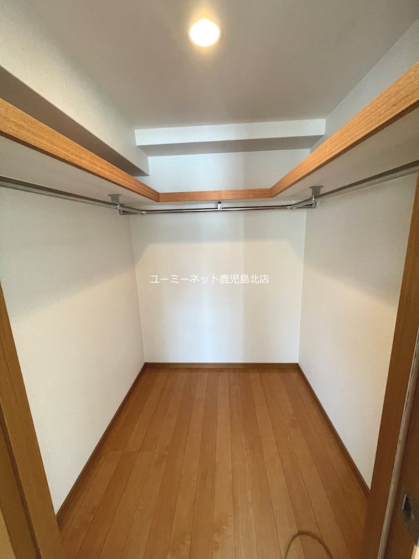 収納　清掃前のお写真です