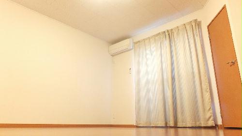 その他部屋・スペース　1Fの床面は、フローリングです。