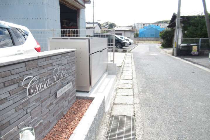 その他　前面道路（その他）まで10m