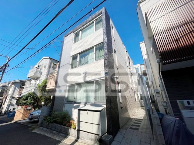 建物外観　お電話でお問い合わせを頂くとスムーズです♪