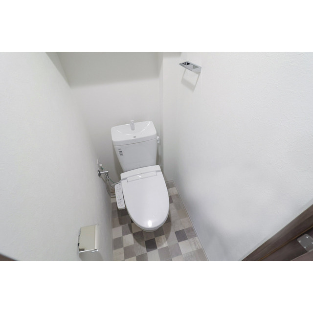 トイレ　清潔感のあるトイレです